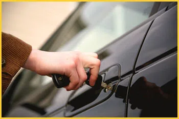 Exclusive Locksmith Service Yonkers, NY 914-801-1179 - 18-car-unlock